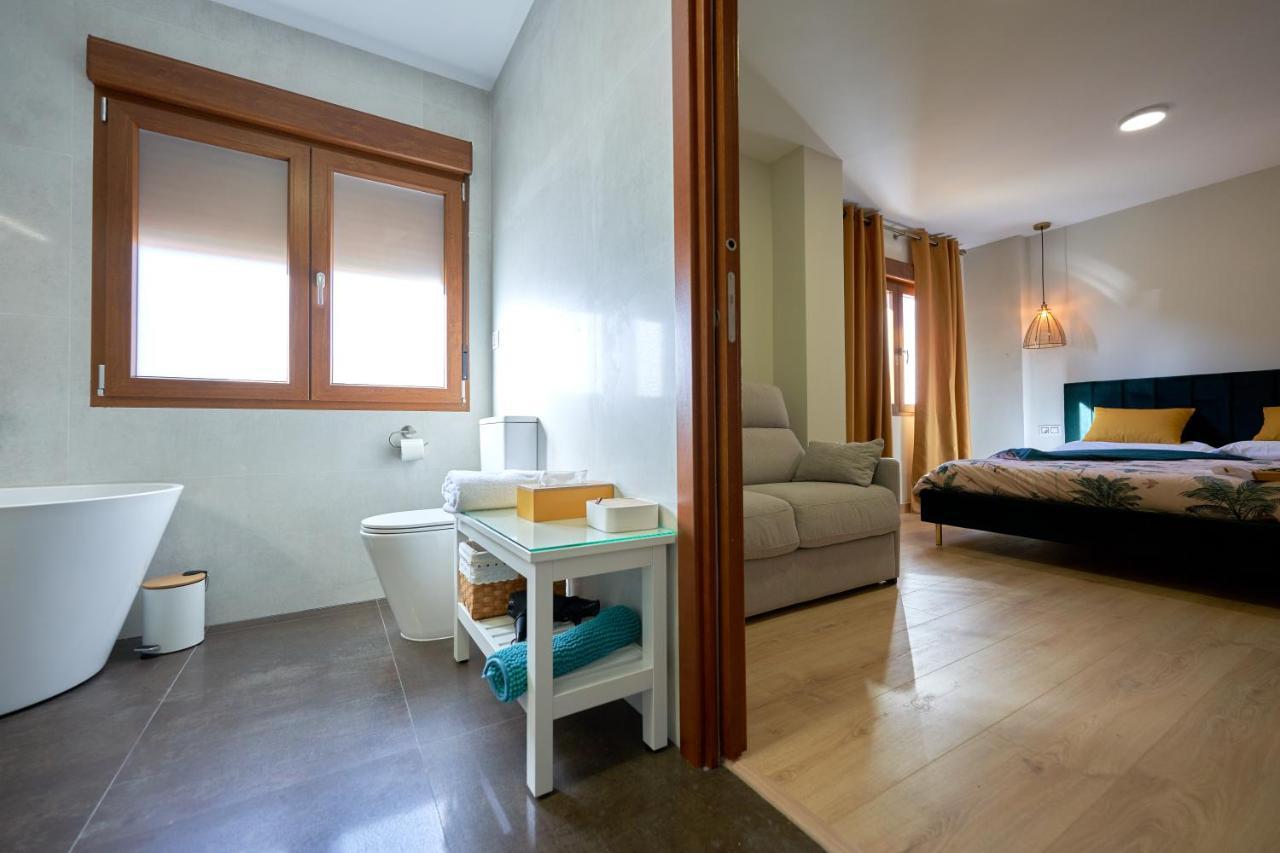Duplex Casa De Las Argollas Grand Suite Parking Gratis Plasencia Eksteriør bilde